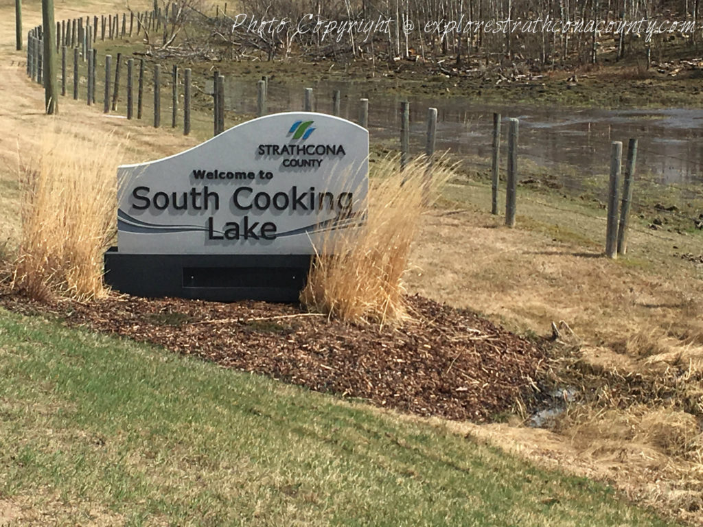 South Cooking Lake Sign Strathcona County