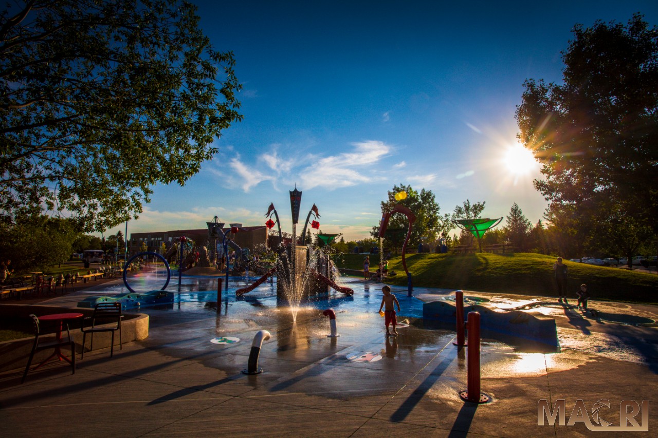 picture of kids in splash park